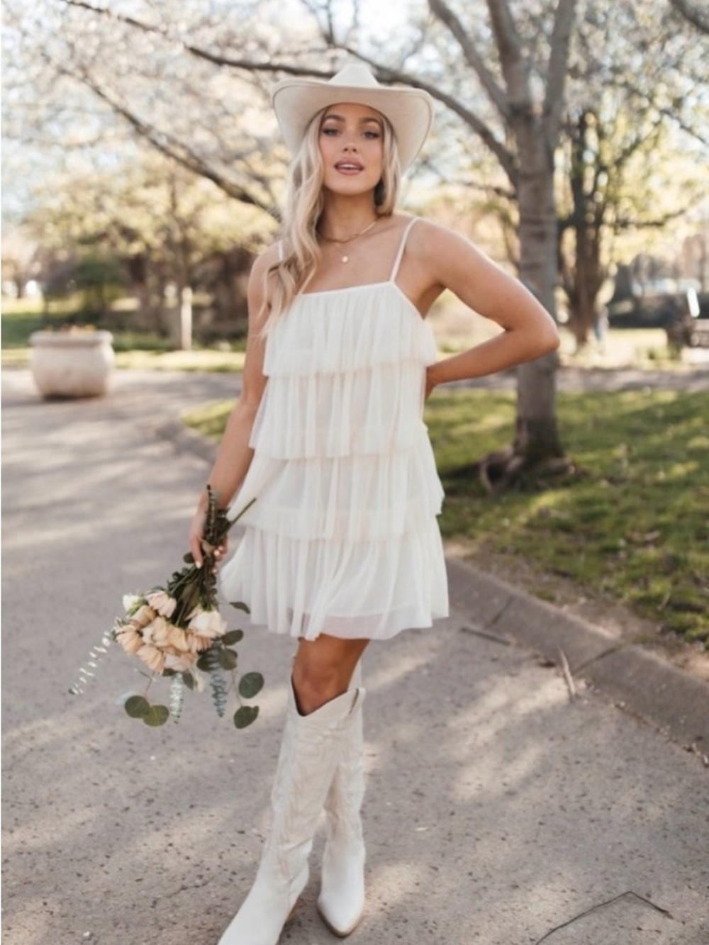 NEW Idem Ditto Ivory Tiered Ruffle Spaghetti Strap Dress